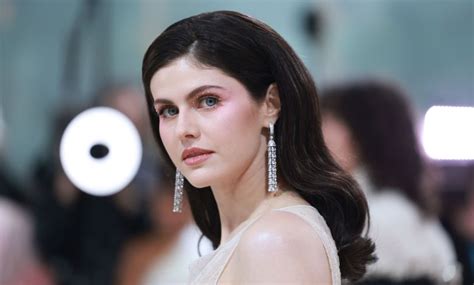 alexandria nude|Alexandra Daddario Poses Totally Nude on Instagram